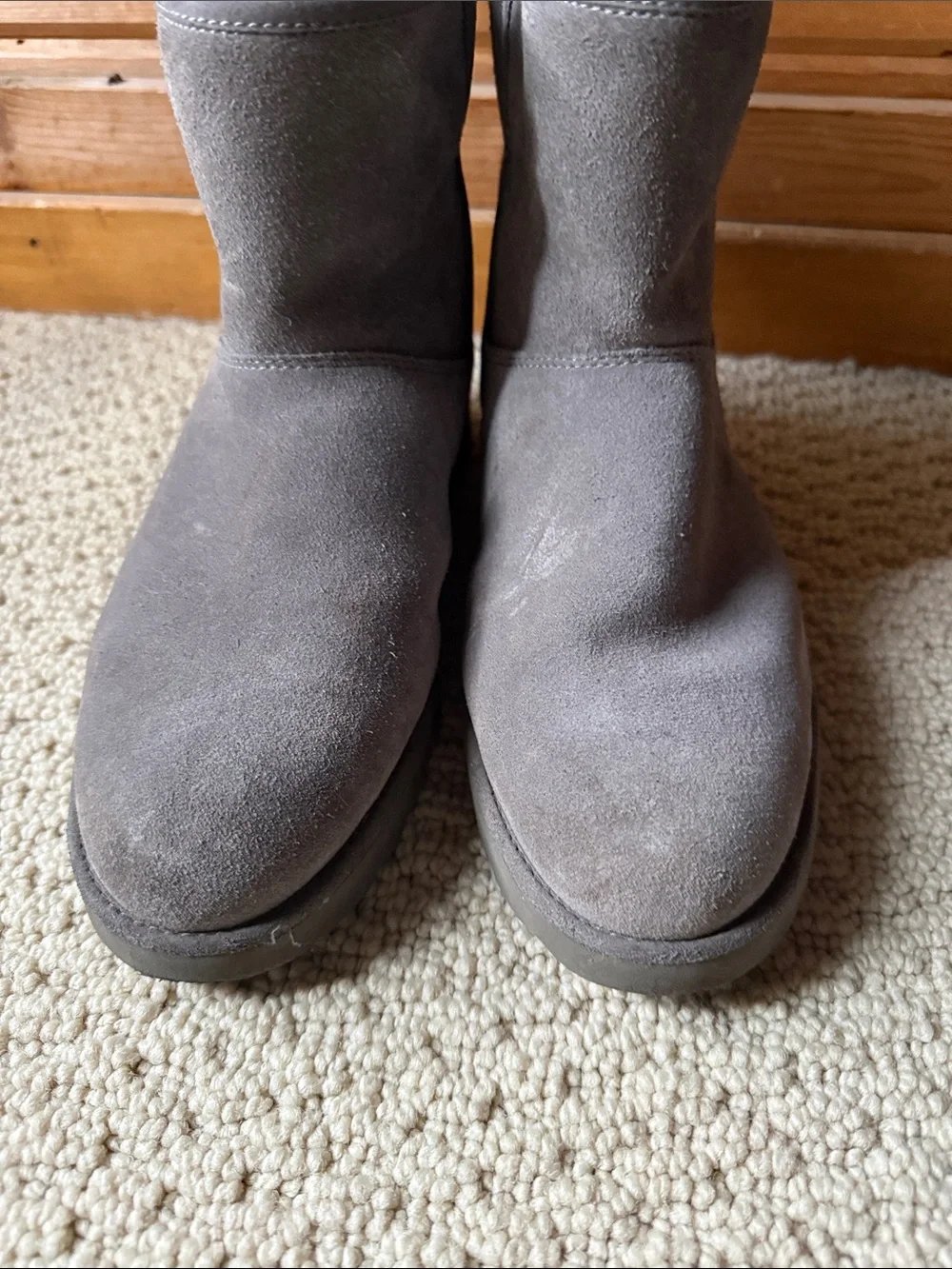 Ugg Gray Suede Winter Boots - Short Ankle Style Size 7